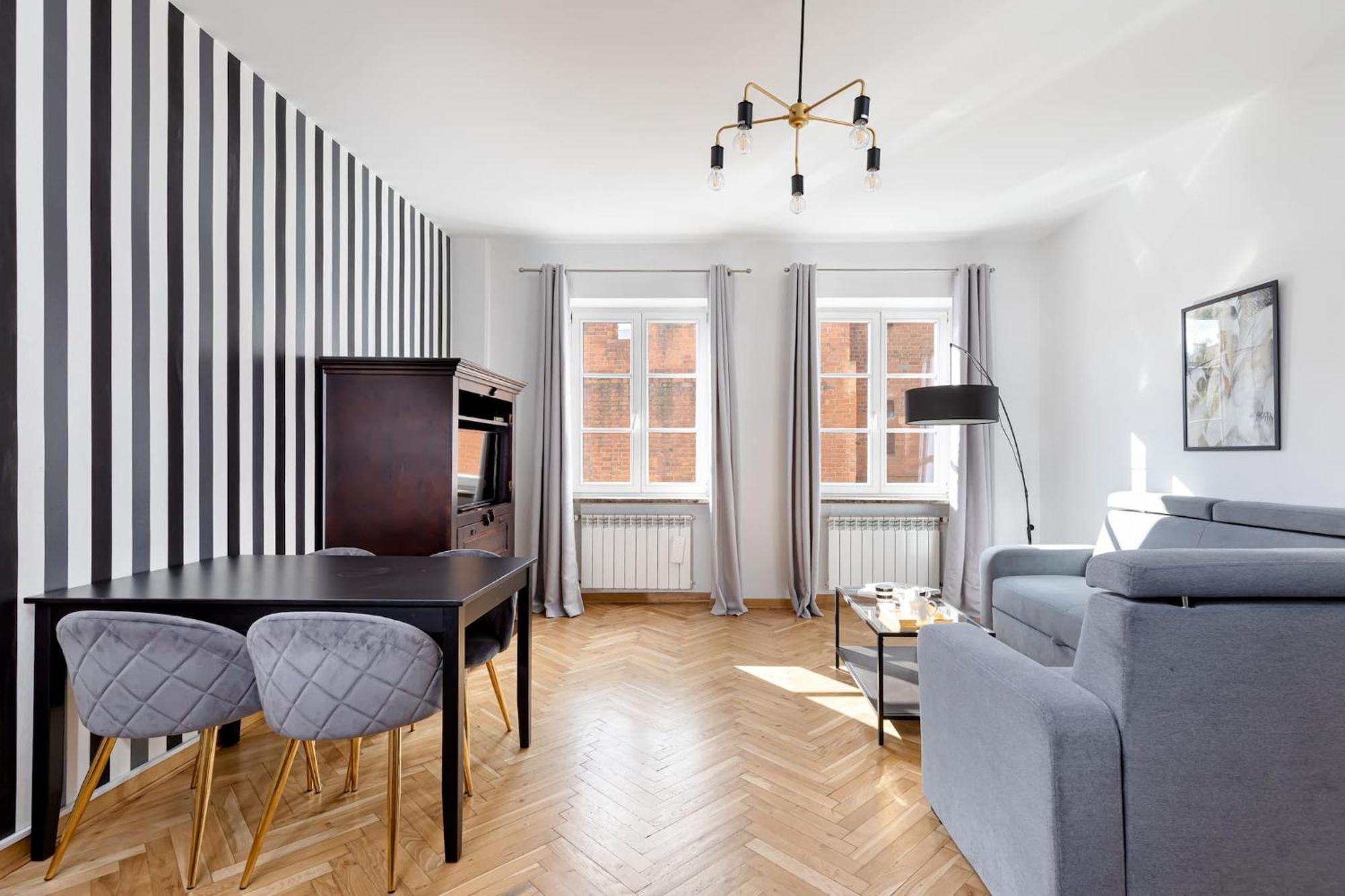 Fashioned Apartment Rycerska By Noclegi Renters Warsawa Bagian luar foto