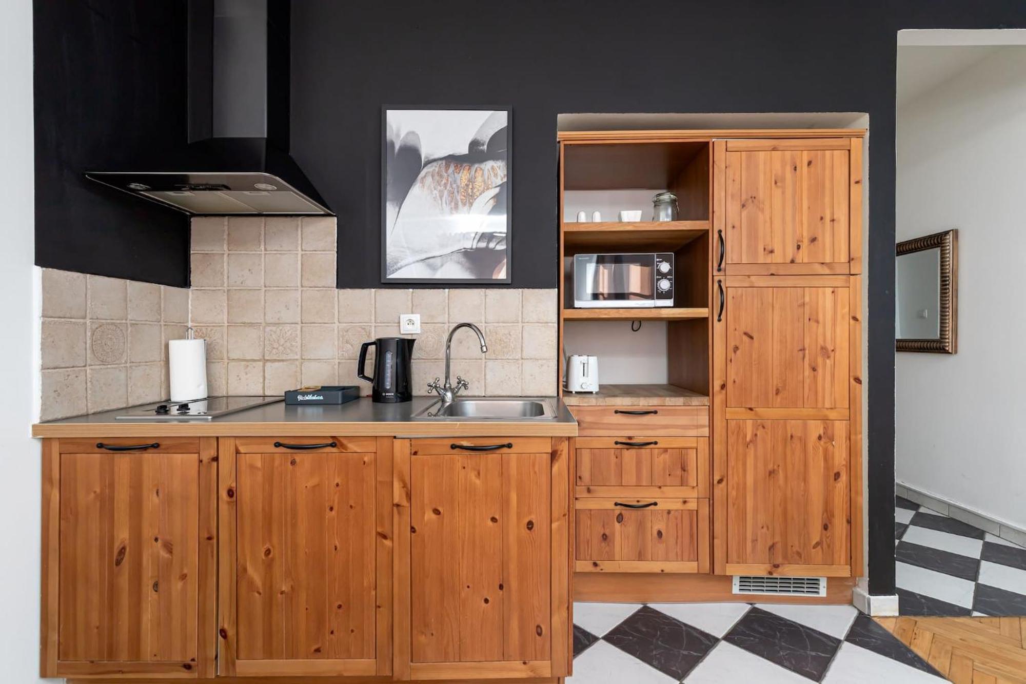 Fashioned Apartment Rycerska By Noclegi Renters Warsawa Bagian luar foto